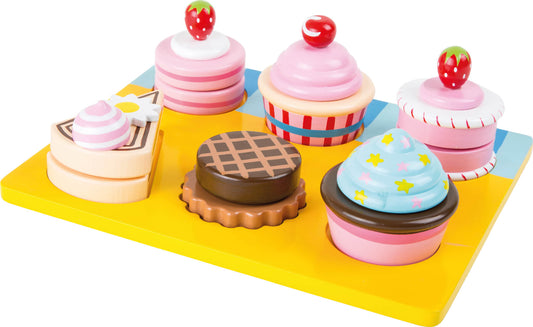 Set za rezanje kolačića i torti | Ovaj set sadrži 1 dasku, 6 dodataka i 6 komada torte. (broj dijelova: 13)
